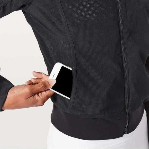 Lululemon Bomb Around Zip up Jacket Reversible Monochromic Black Size 2 - Picture 5 of 15